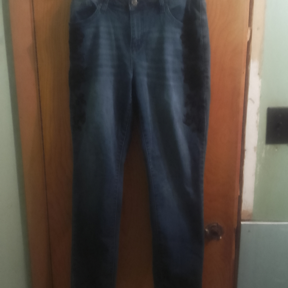 Women's Blue Earl Skinny Jeans with Black Floral Embroidery Accents Size 12/30